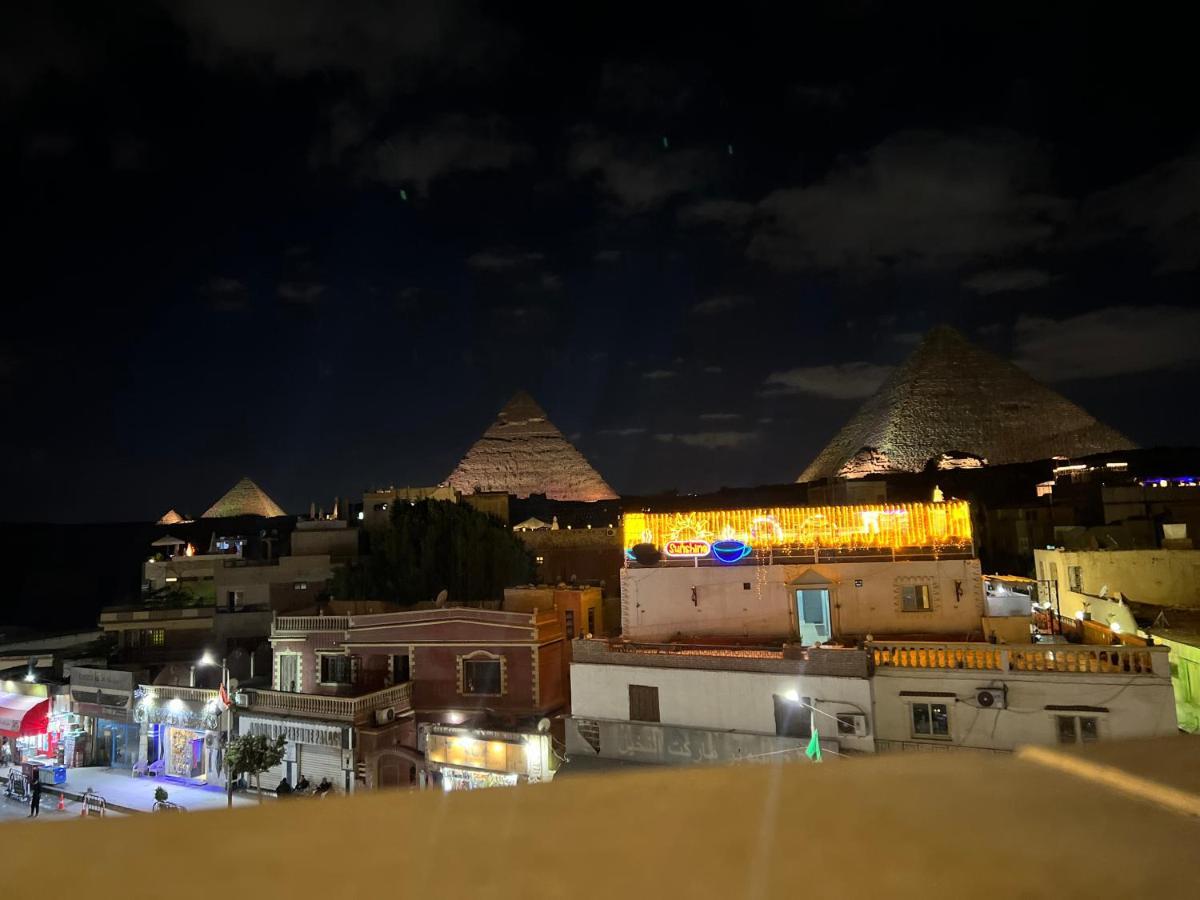 Pyramids In Guest house 3*