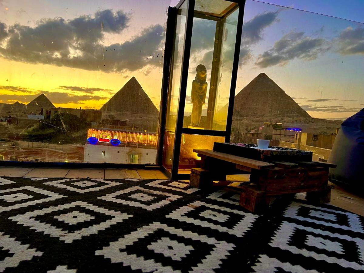 Pyramids In Guest house 3*