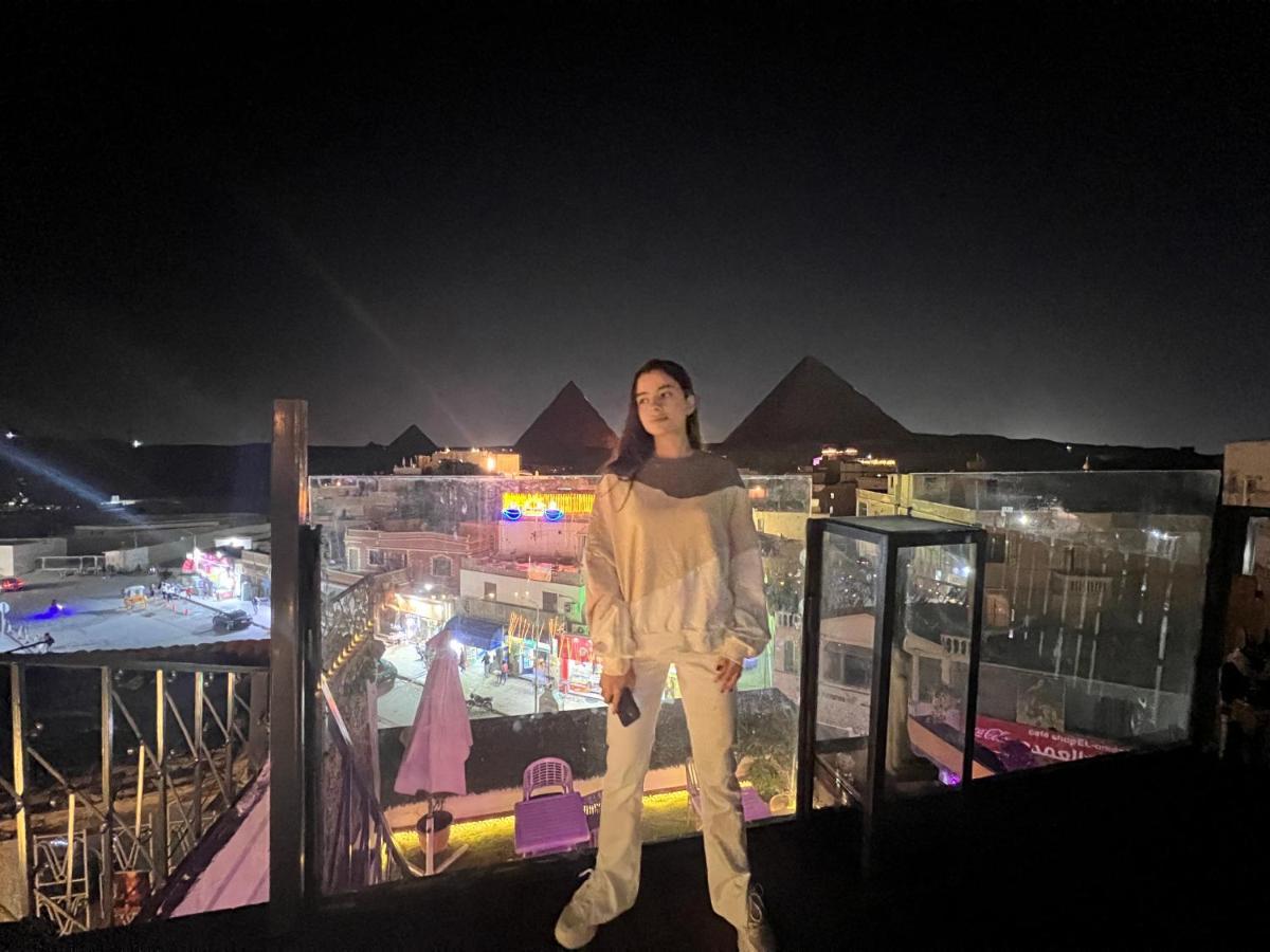 Pyramids In Guest house 3*